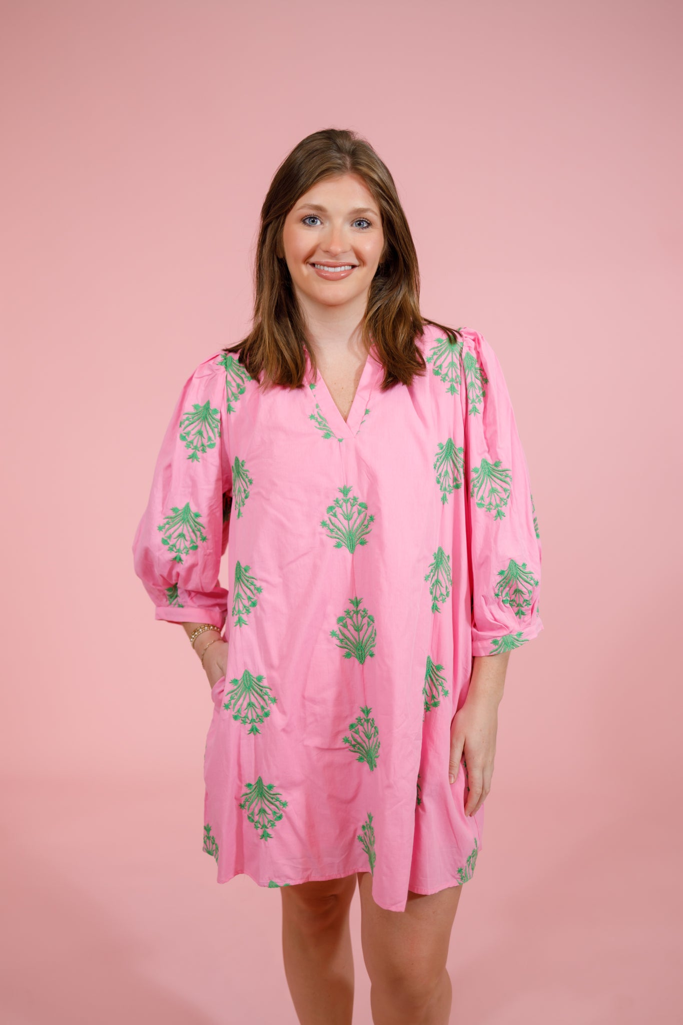 embroidered flower dress women Pink Green Small men's collections 31.5 Plus Model Hip Ross Dress for Less Size:40x30