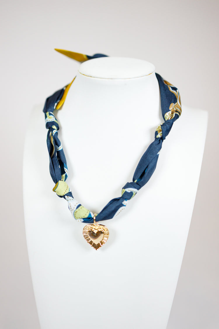 Scarf & Heart Charm Necklace Set