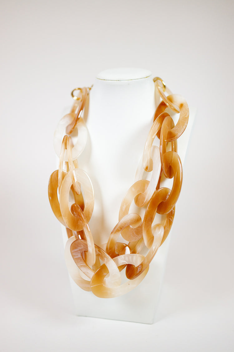 Celluloid Two Layered Oval Link Necklace, VARIOUS
