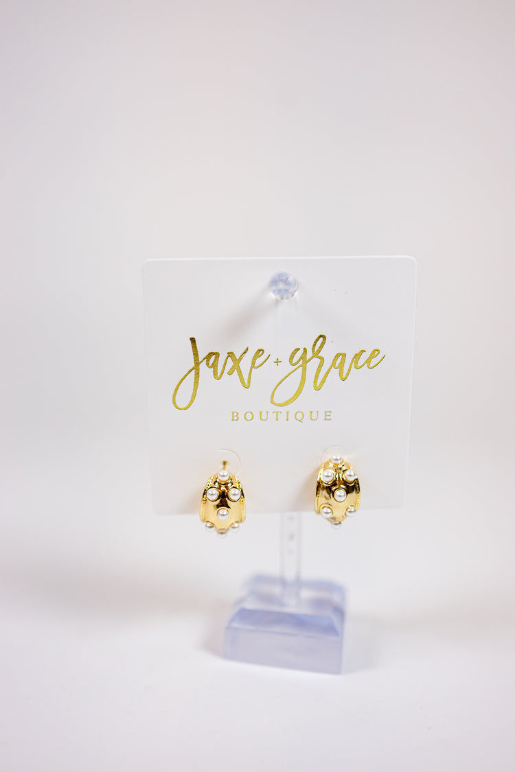 Elegant Vintage Pearl Drop Earrings