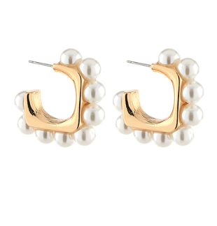 Linked Pearl Square Hoops