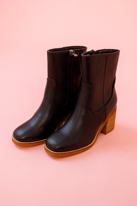 Black High Top Casual Boots