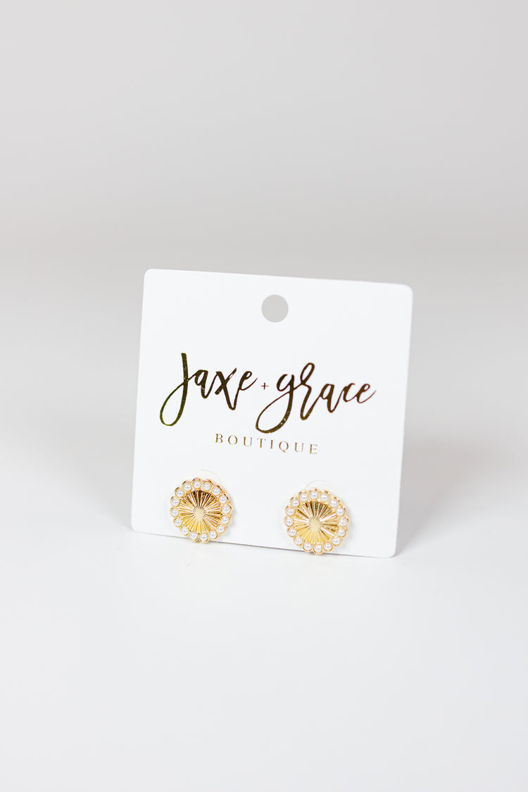 Textured Pearl Stud Earrings