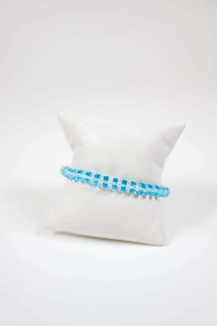 Acrylic & Pearl Bracelet, VARIOUS