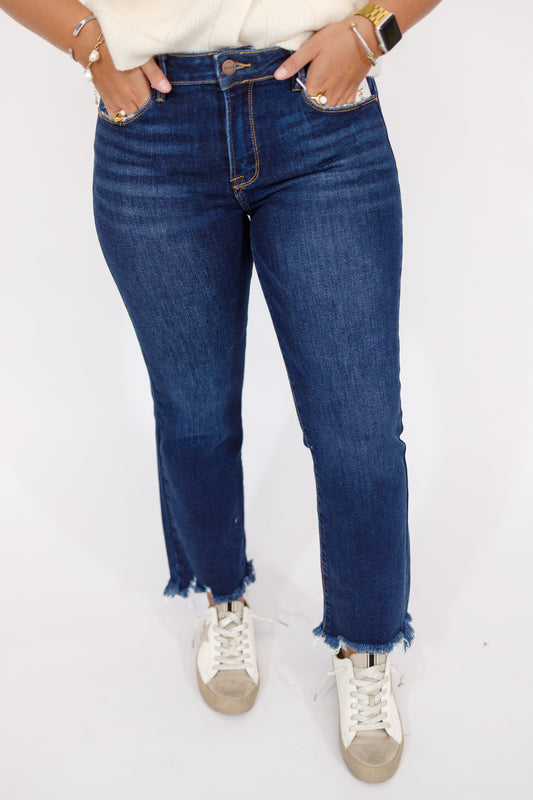 Risen Crop Straight Slim Jeans