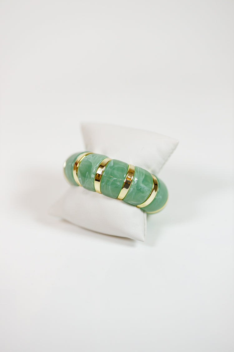 Linked Acrylic Bracelet, VARIOUS