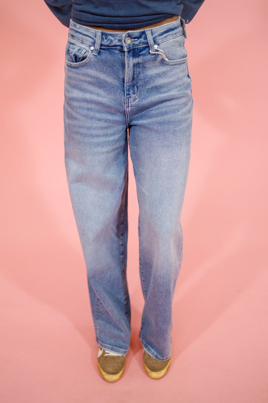 Oneso Relaxed Stretch Straight Leg Jeans