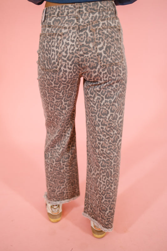 Leopard Frayed Hem Jeans