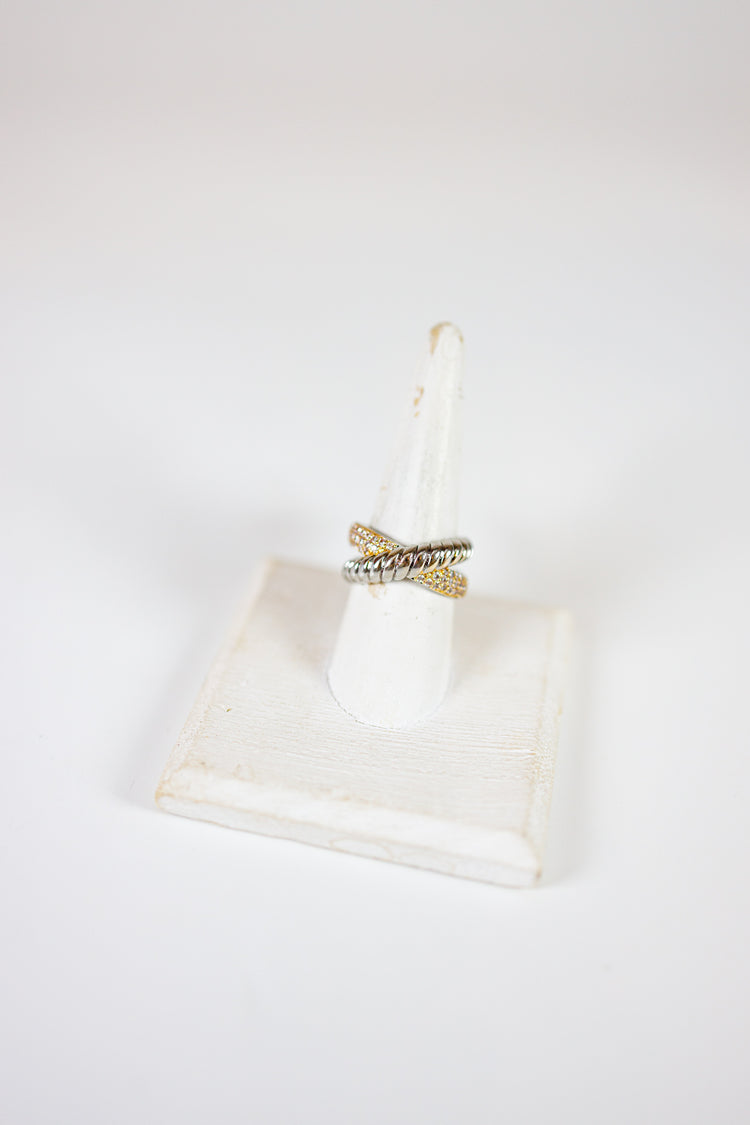 TT CZ Crossover Fashion Ring, VARIOUS