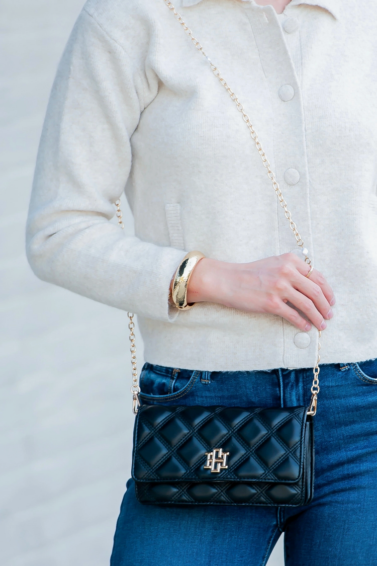 Caroline Hill - BLACK QUILTED DIAMOND Brynleigh Clutch Crossbody
