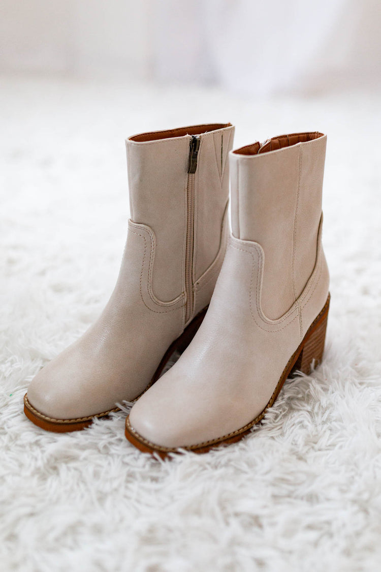Nude High Top Casual Boots